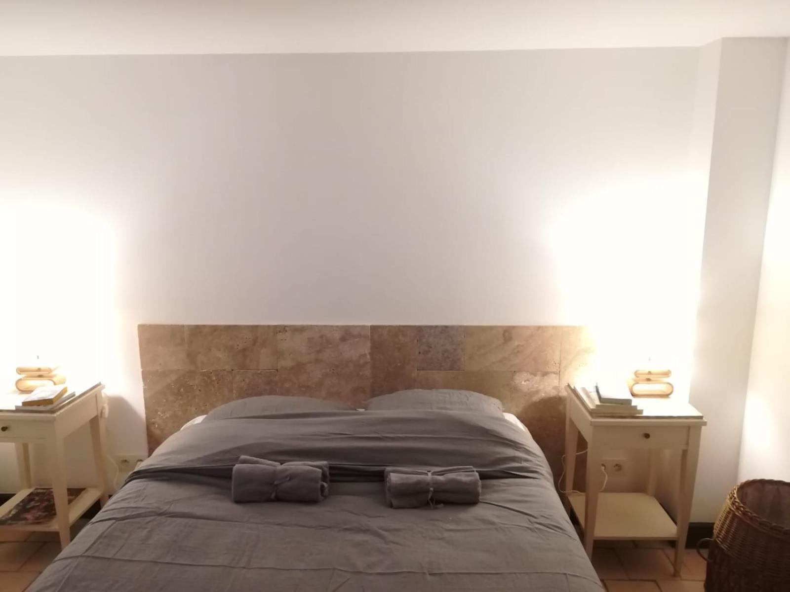 Charme Et Confort A Proximite Du Vieux Bassin Ονφλέρ Εξωτερικό φωτογραφία